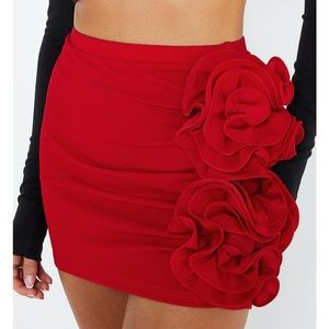 NWOT SOLADO Three-dimensional red rose Applique Ruched Bodycon Mini Skirt